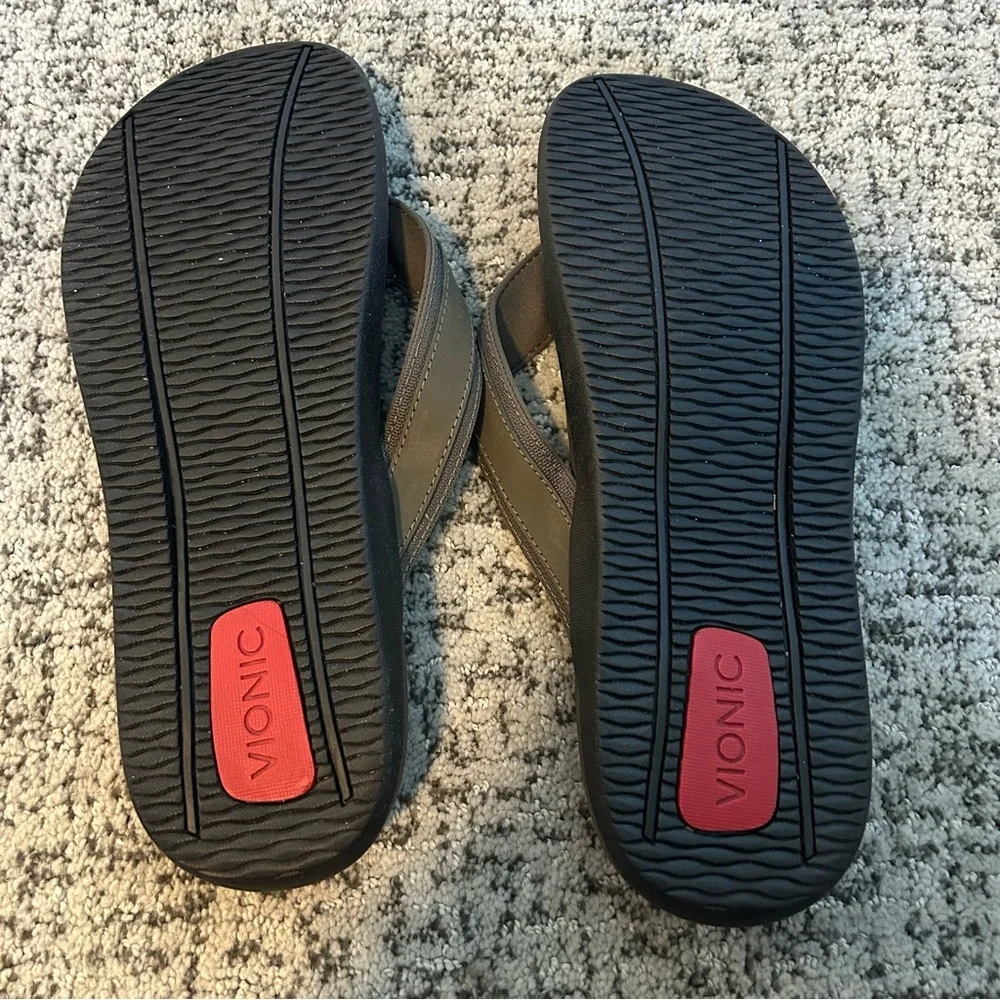 Vionic Metallic Brown Tide Toe Post Thong Sandals Size 13 Men’s
